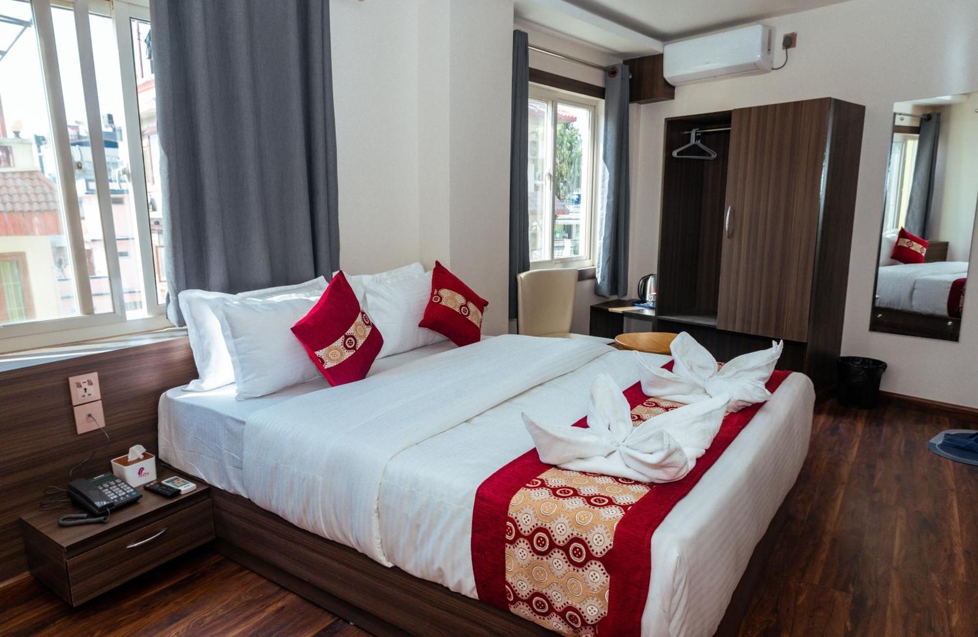 Kusum Airport Hotel Kathmandu Luaran gambar